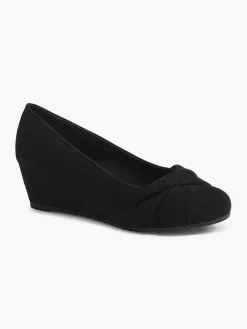Black Pump Wedge Heel