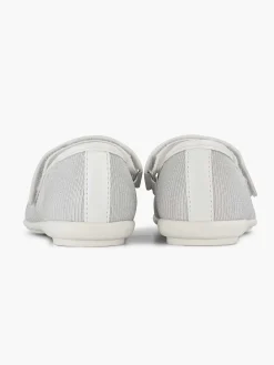 White Ballerina Flowers