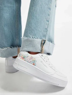 White Low Cut Shoe Rebound Platform