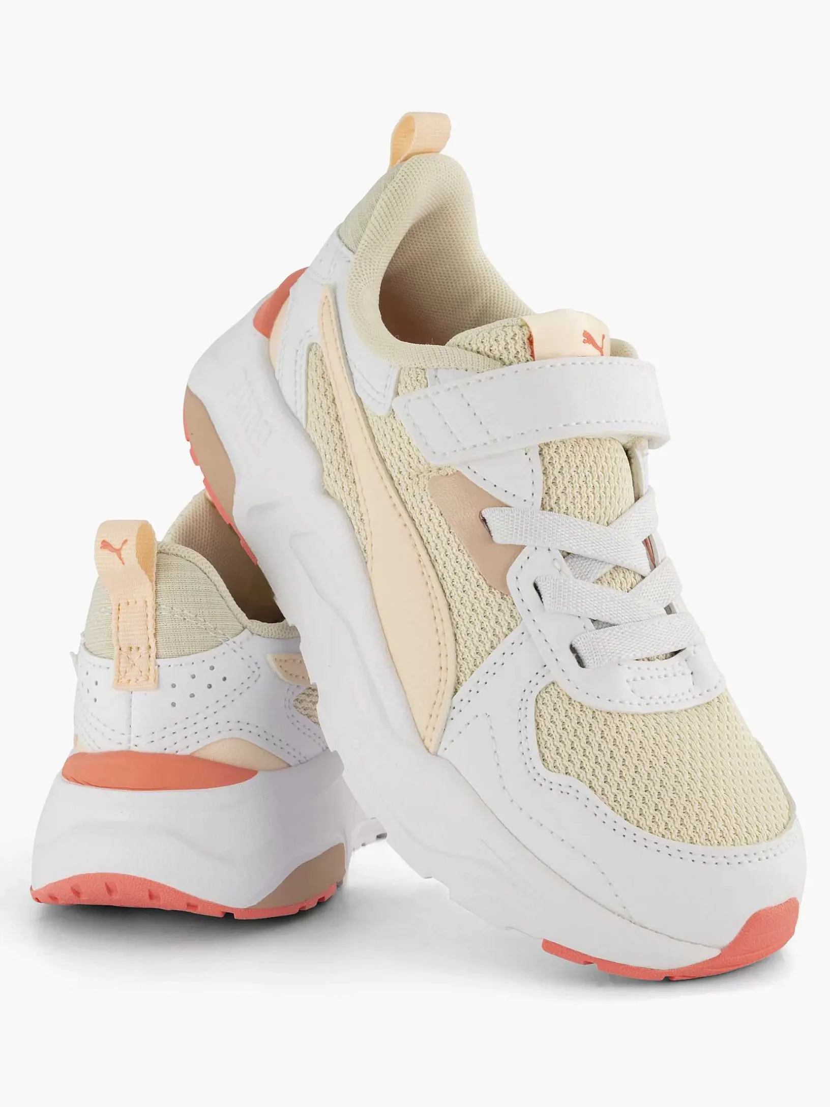 White Sneaker Trinity Lite Ac